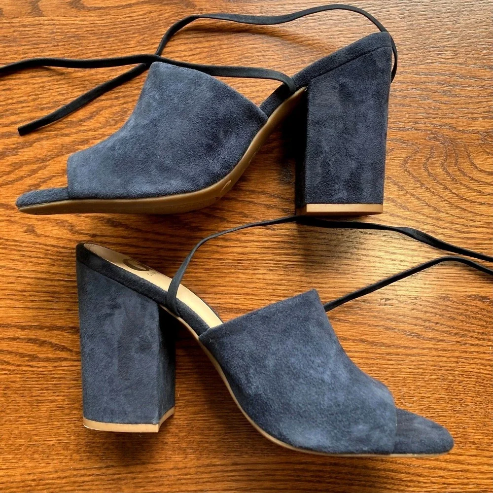 Gianni Bini Kat Kall Gladiator Block Heel Navy Suede Leather Strappy Womens 7